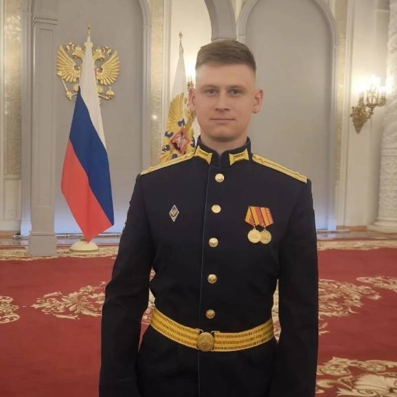 Выпускник корпуса